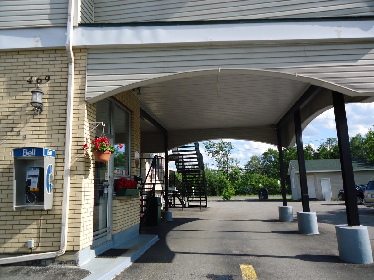 Motel Chateauguay Hull Eksteriør billede